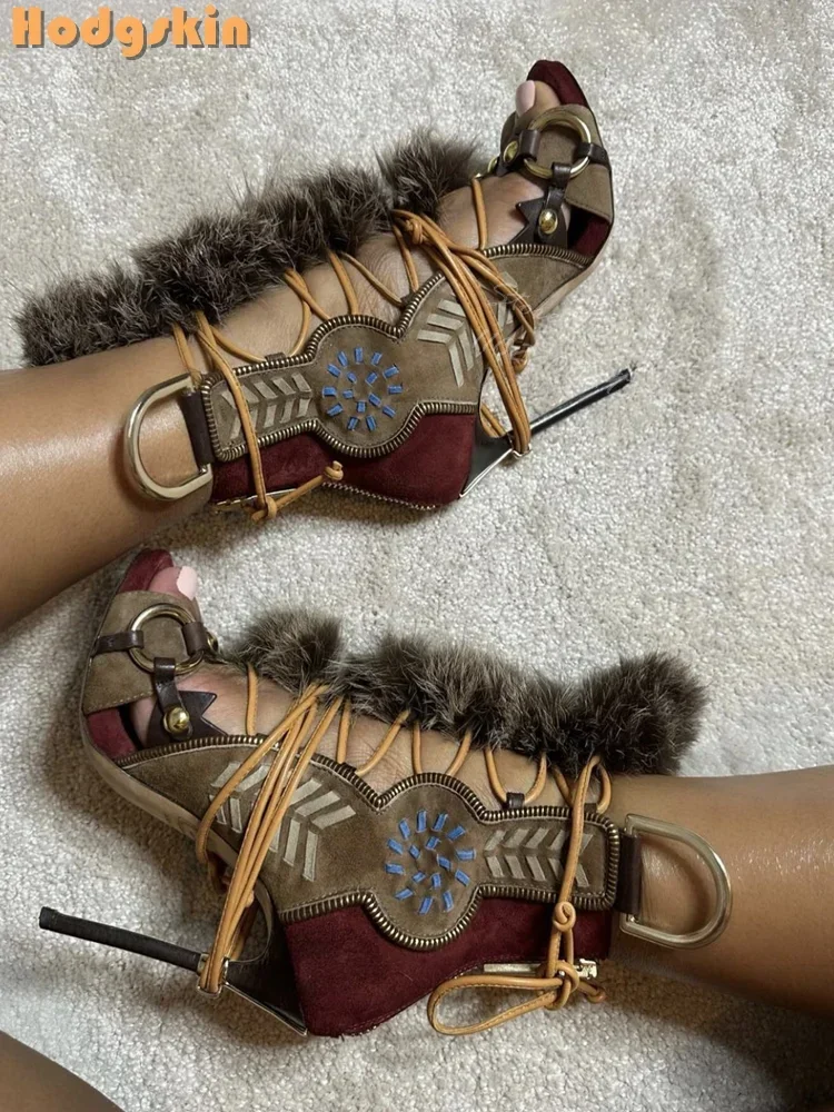 Patchwork Suede Faux Fur Decor - đánh giá và giá Sandal Strappy Heeled